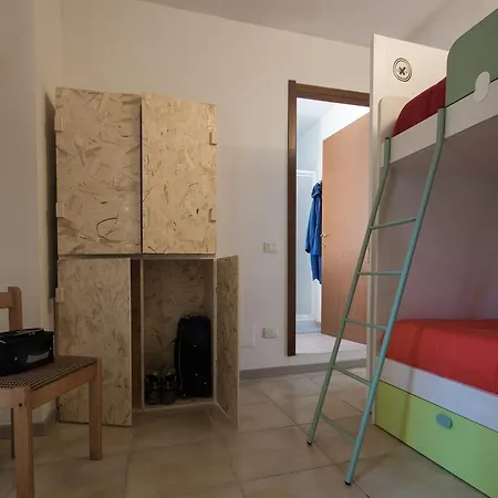 Hostal Sardinia *