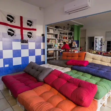Sardinia Hostal *